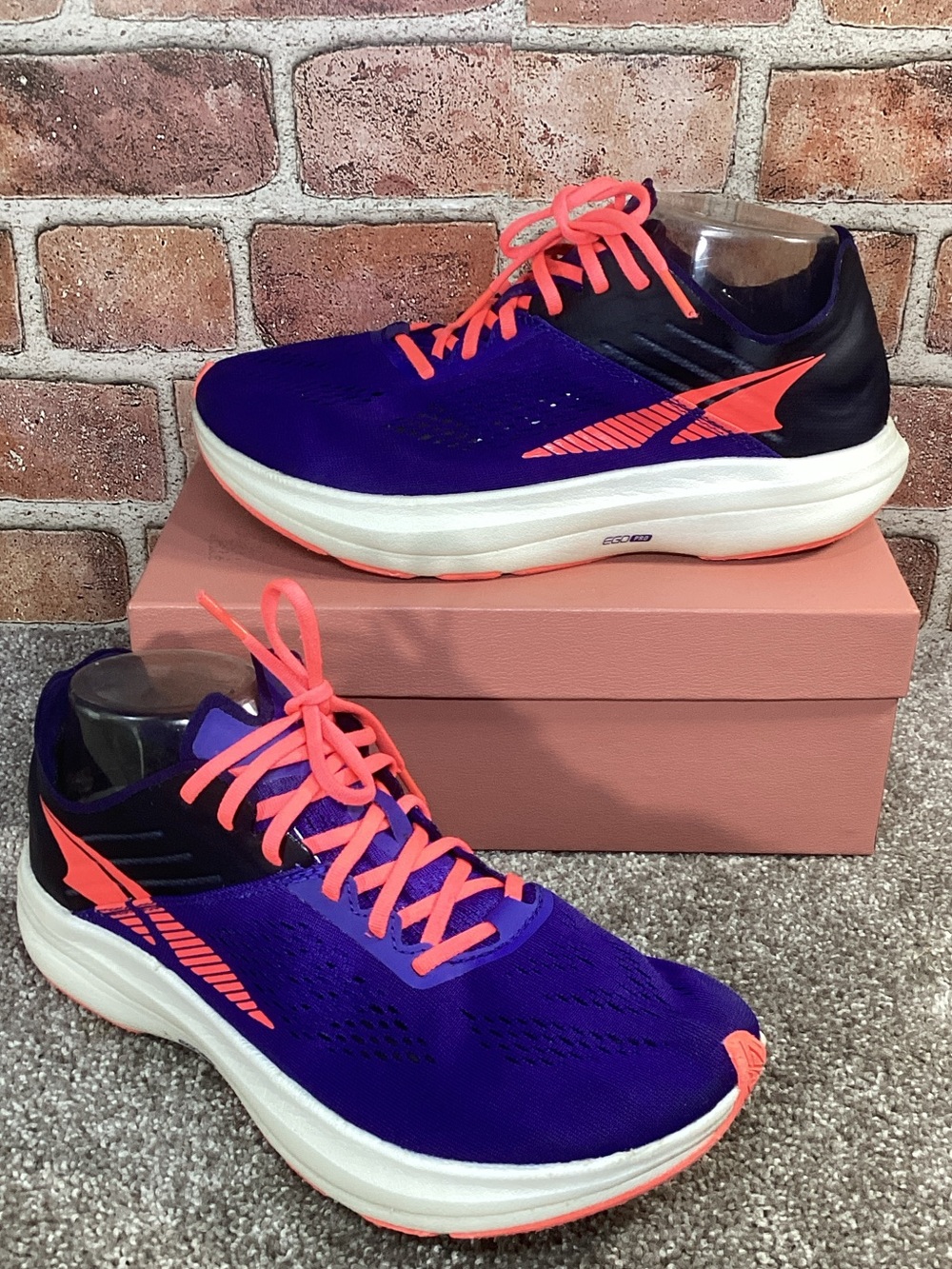 Altra Vanish Carbon Womens ultra lightweight running shoes sneakers size 9.5